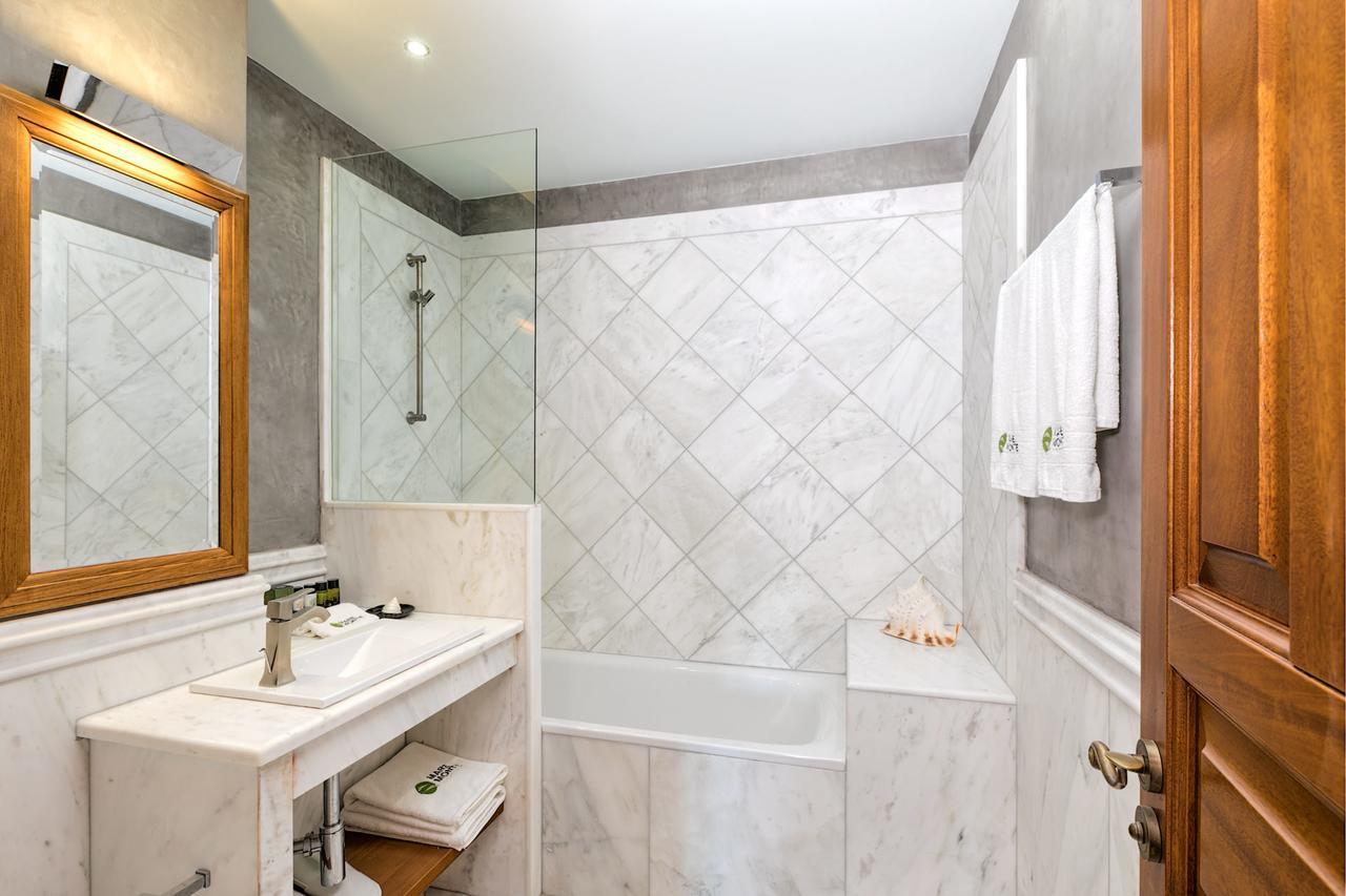 Mare Monte Luxury Suites Spetses Town Extérieur photo