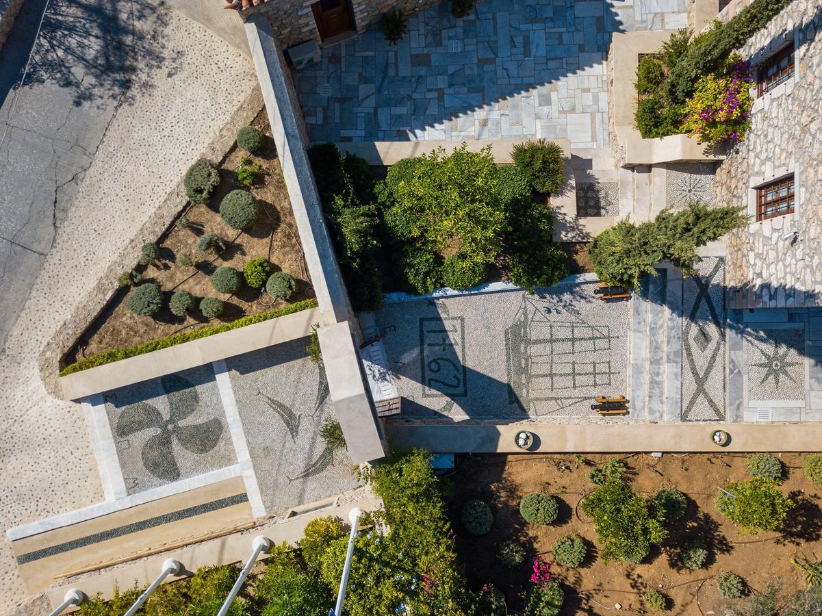 Mare Monte Luxury Suites Spetses Town Extérieur photo