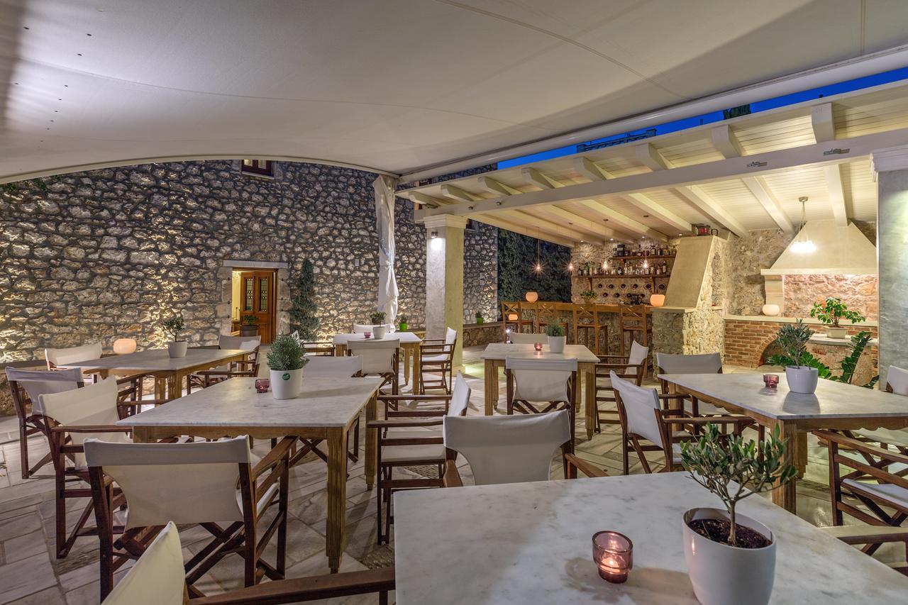 Mare Monte Luxury Suites Spetses Town Extérieur photo